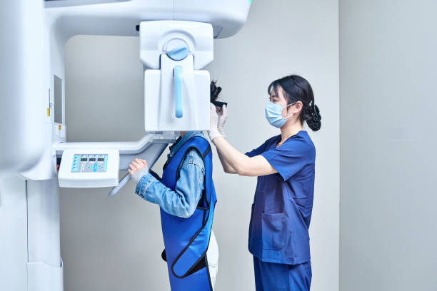 Best Emergency Tooth Extraction in Forest Lake, MN